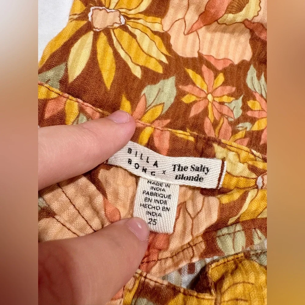 Billabong / The Salty Blonde Long Boho Floral Pants Woman’s Size 25 - Picture 4 of 9